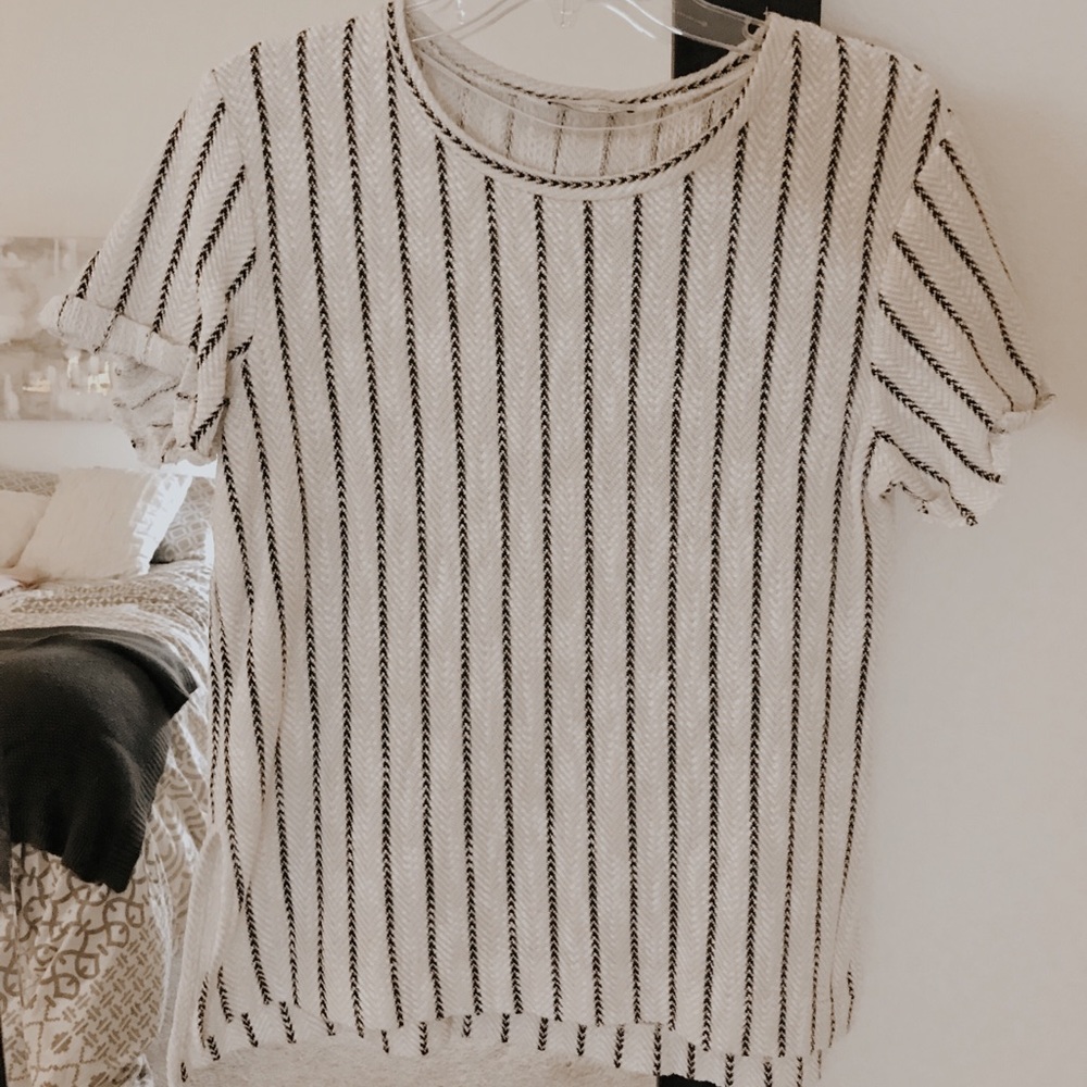 ZARA STRIPED TEE